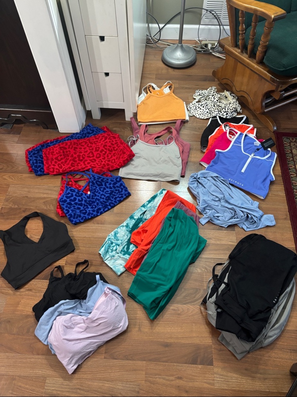 Balance Athletica Lot